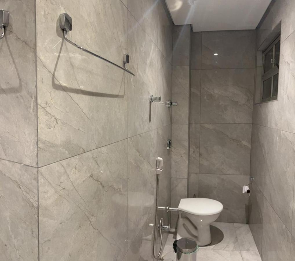 Apartamento para pessoas de família ou a negócio, Ap Lindo aconchegante no Brás próximo igreja Mundial,mercado municipal, 25 de março, templo Salomão, metro Dom Pedro ll, bancos, mercado e etc São Paulo Exterior foto